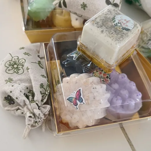 Jabones artesanales presentados para regalo