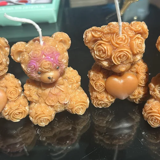 Velas de ositos hechas por una alumna
